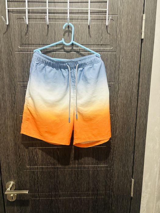 Детски  къси панталонки и бански Nike -всичко по 10 и 20 лева