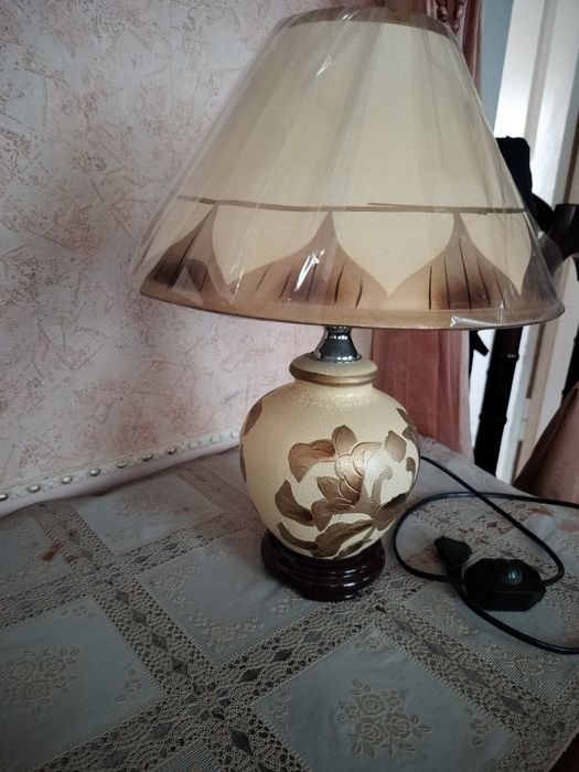 Нозик дидлилар инсонлар учун, енги светильник.