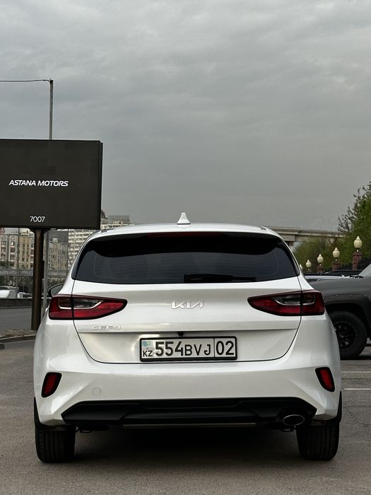 Kia Cee’d 2022 срочно