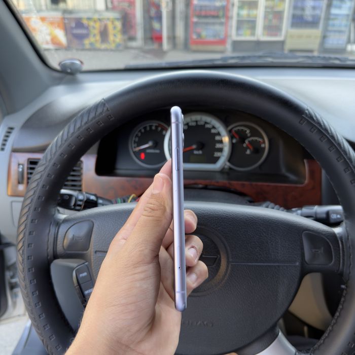 Iphone 11 64 gb 75% purple