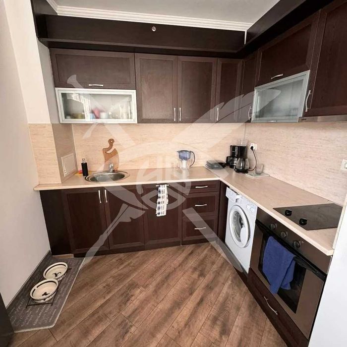 Продава се Къща в к.к. Слънчев бряг - 137 кв.м за 1095 €/кв.м - Снимка #1