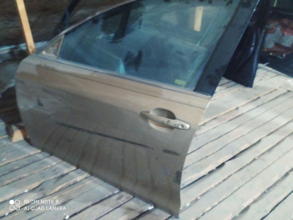 Toyota camri  40 дверь