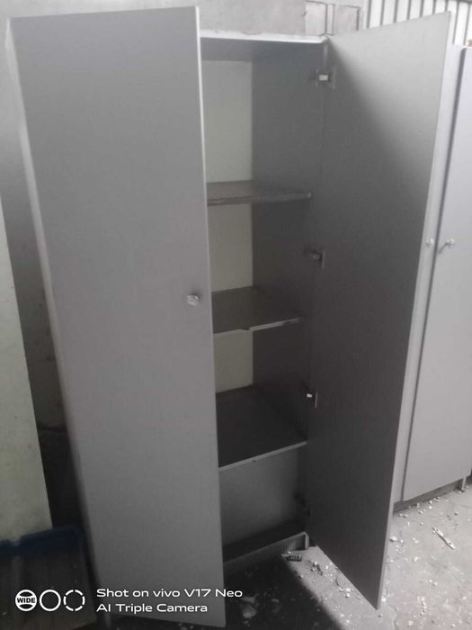 Шкаф распашной (в наличии 3 шт)