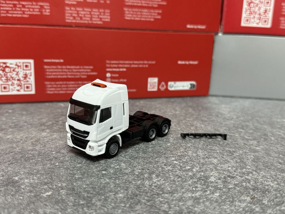 Cap tractor herpa camion herpa 75 ron bucata scara 1:87