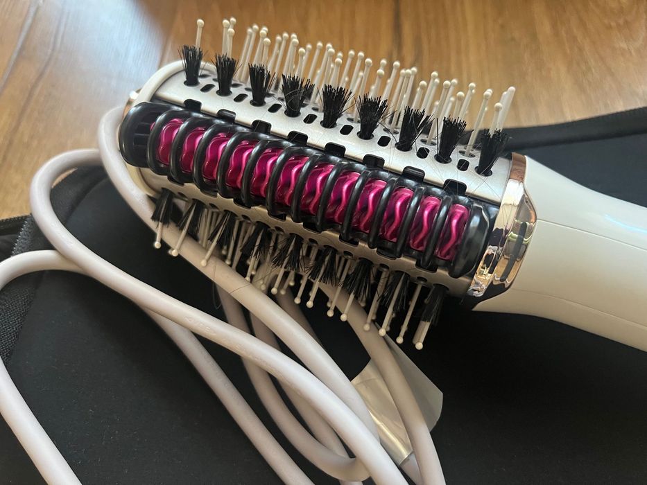 Продавам Remington AS8810 Keratin Protect четка за коса, Shark SmoothStyle HT212EU четка за коса и Philips WavePro Styler 9000 маша за коса