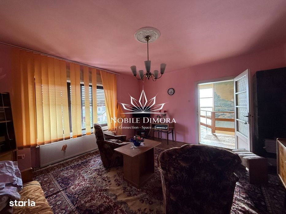 Casa spatioasa de 156mp cu 4 camere, teren de 237mp in Buzias - comisi
