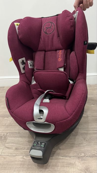 Автокресло cybex, новое