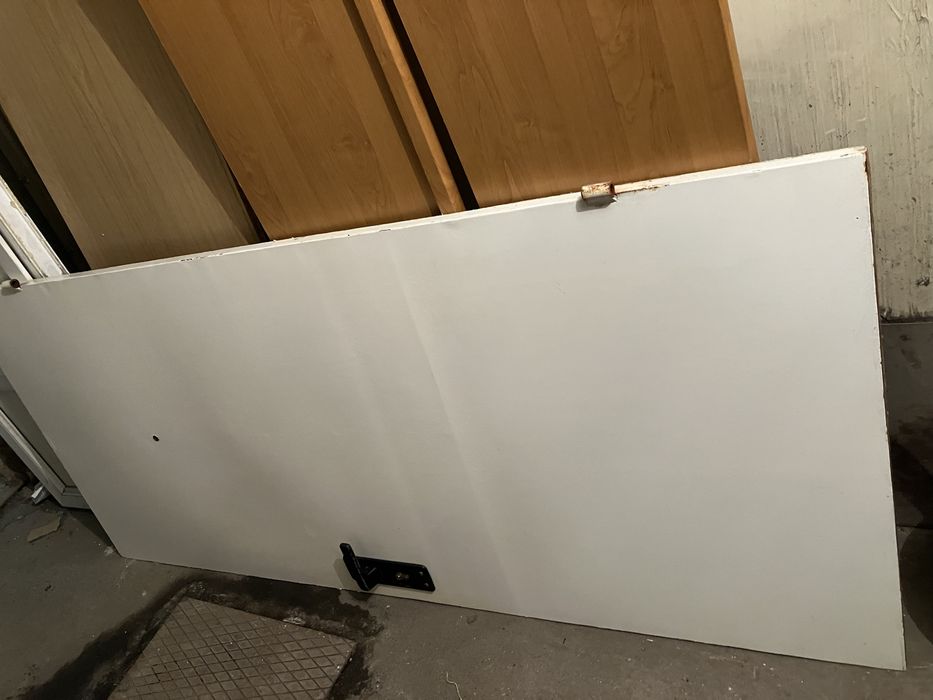 Метална врата , стандартен размер 195/85