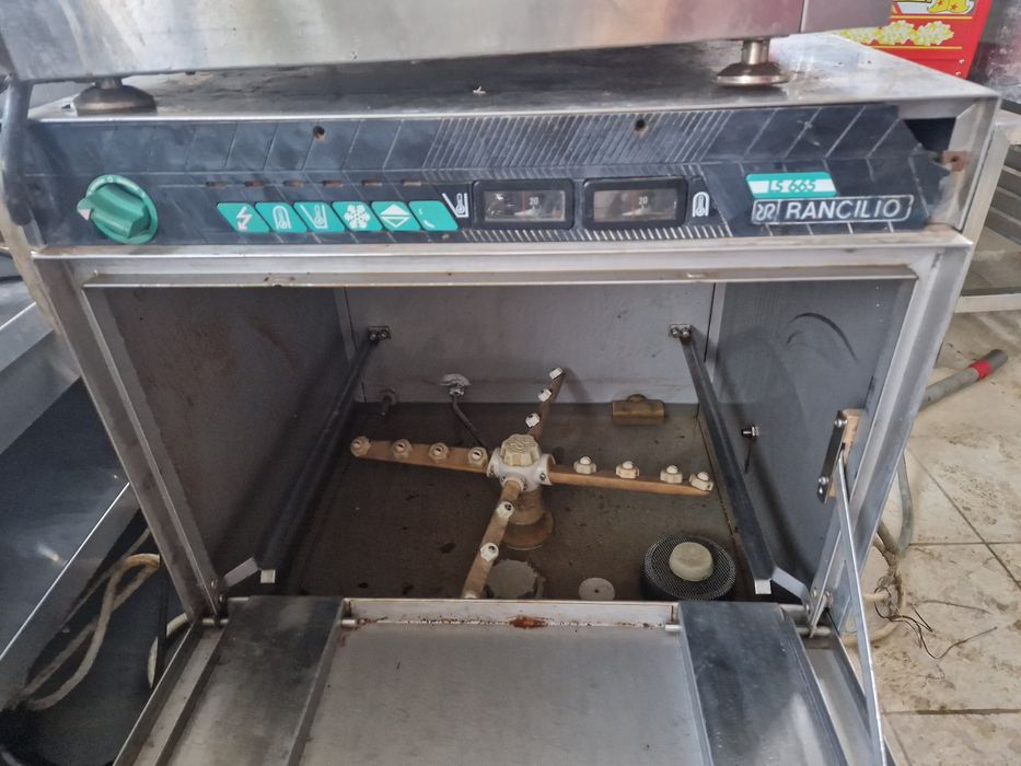 Mașina spălat vase cu sau fara capota, spalare rapida, inox, 380v