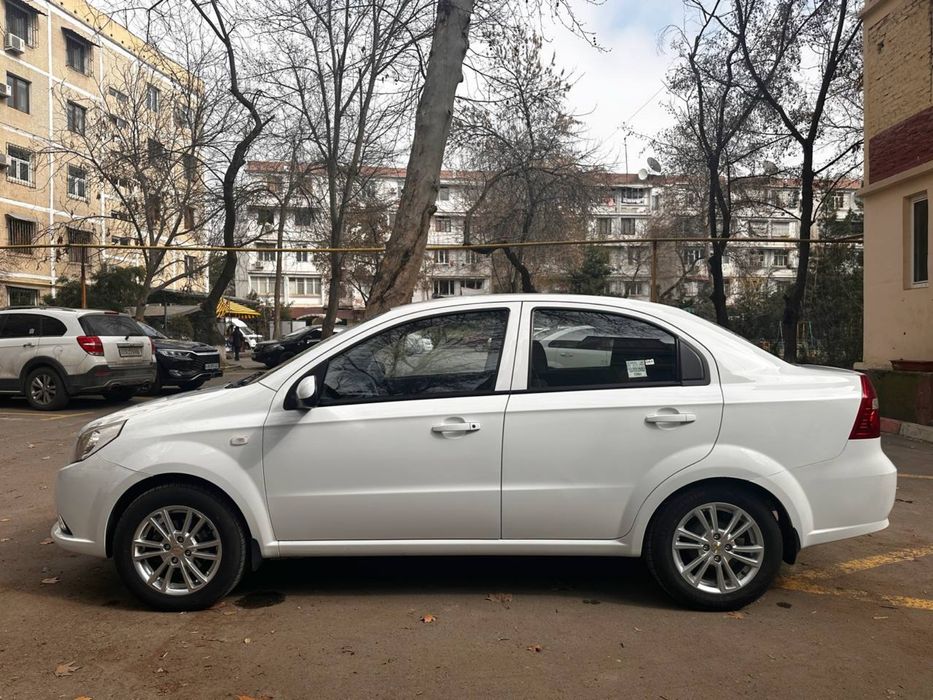 Нексия 3 17.600 пробег