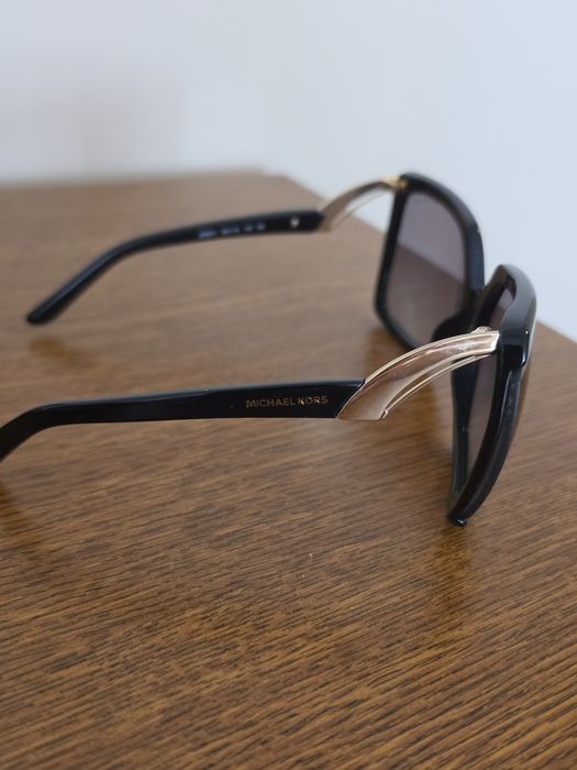 Продавам нови слънчеви очила  ETRO и  MICHAEL KORS