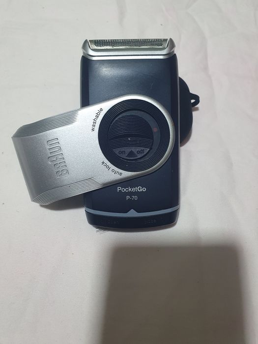 Braun MobileShave M-90