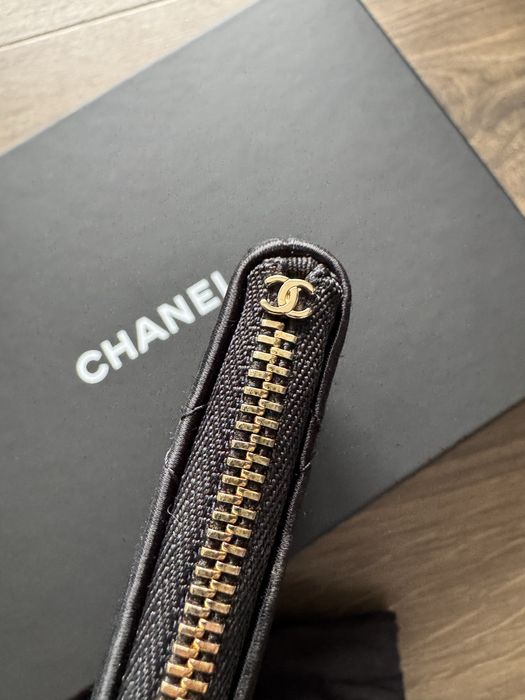 Chanel 19 clutch bag