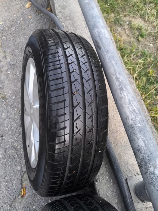 Диски с шинами на Chevrolet onix R15