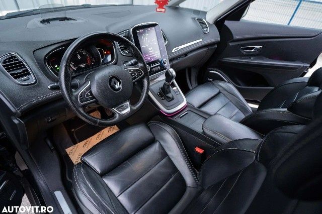 Renault Grand Scenic 2018 Inițiale Paris