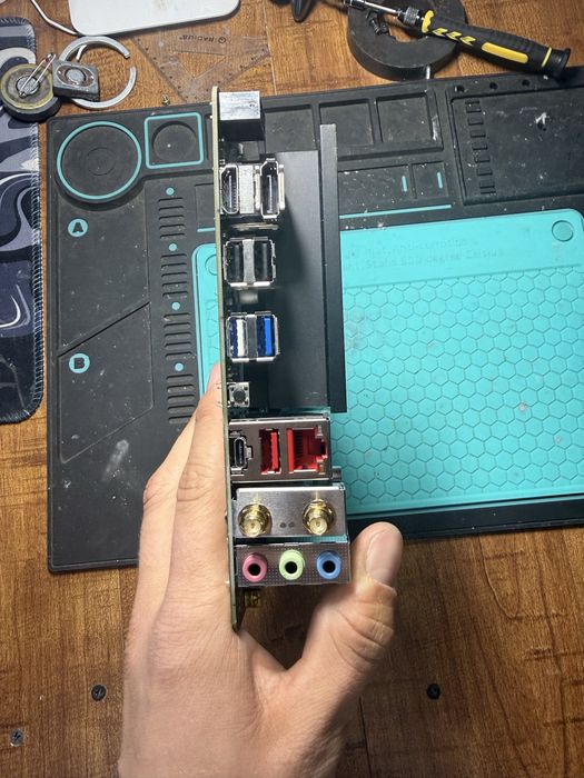 Gigabyte A620I AX AM5 Mini-ITX – Funcțională – Wi-Fi