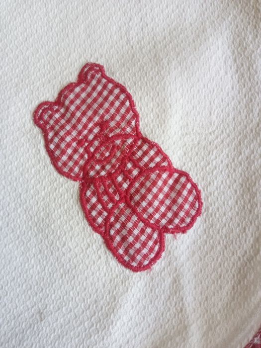 Пелена с апликация мече