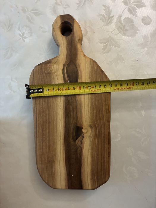 Tocator din lemn de nuc