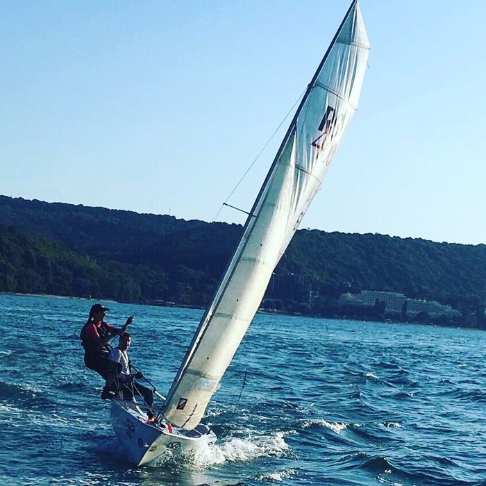 Ветроходна лодка Topper ISO