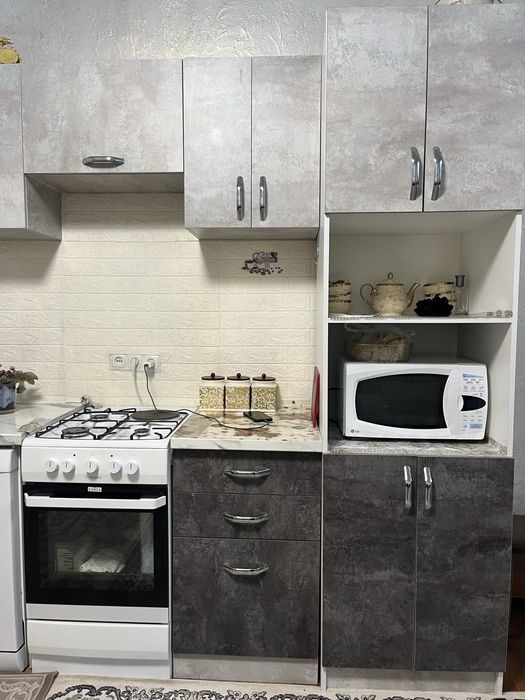 Кухонный гарнитур