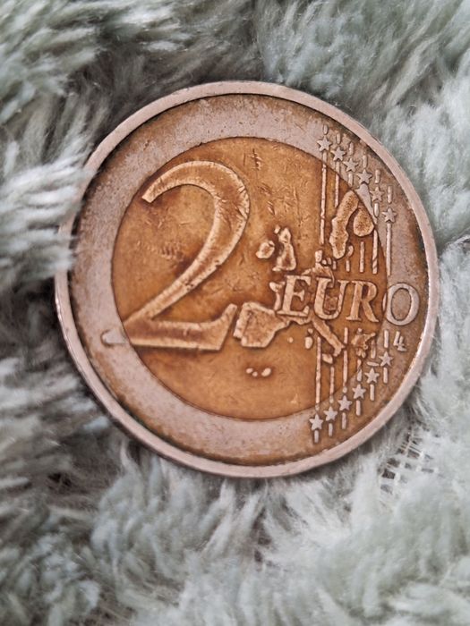 Vând monedă veche ,de  2 euro.Fabricata în Germania ,anul2002,