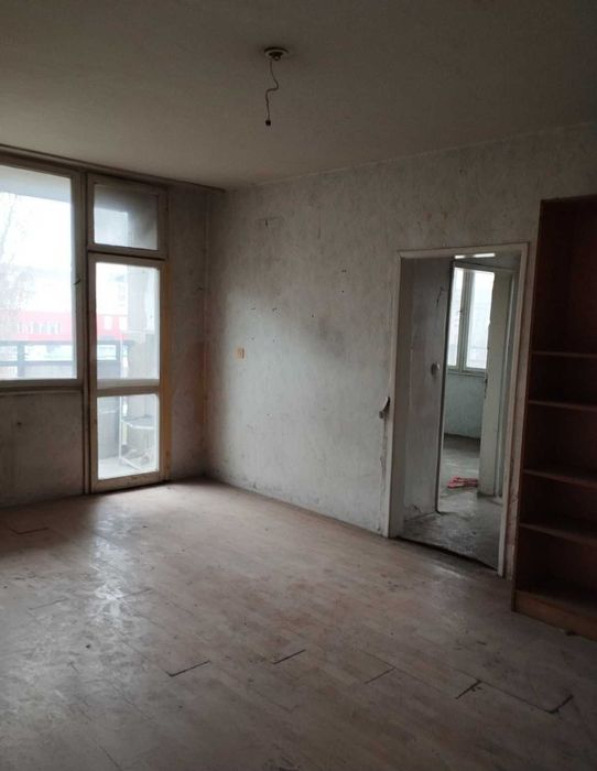 Продава се Тристаен апартамент в София, Люлин 3 - 86 кв.м за 1044 €/кв.м - Снимка #2