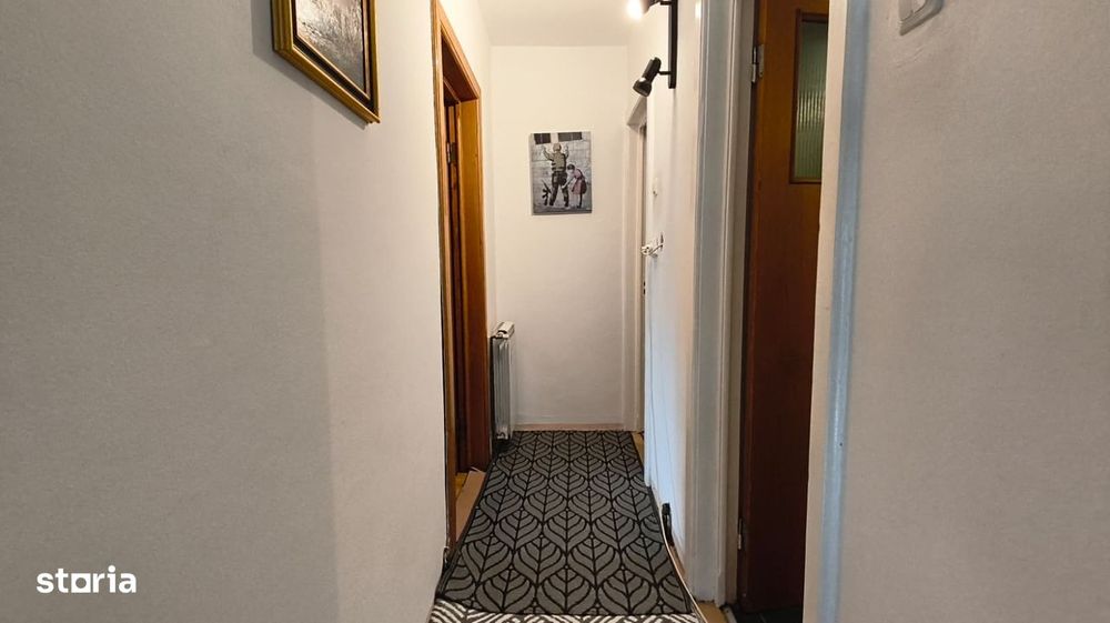 Apartament 2 camere in Deva, zona Piata Centrala, Etaj 2