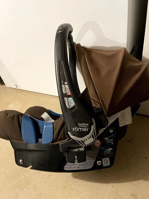 Scaun auto tip scoica pentru copil