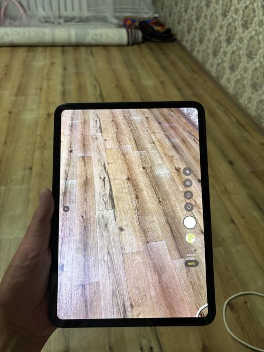 Продам iPad Pro 11 2024 m4 8/256gb