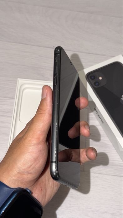 iPhone 11 128 гб 73% аккум
