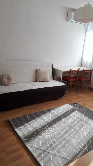 Bucuresti Sala Palatului  2 decomandate 115000 euro