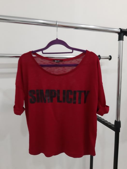 Продам разные кофты ,блузки ,накидки  все по 2500