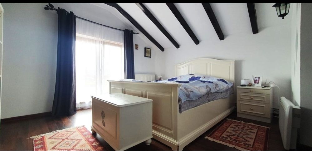 Casa singur in curte 212000