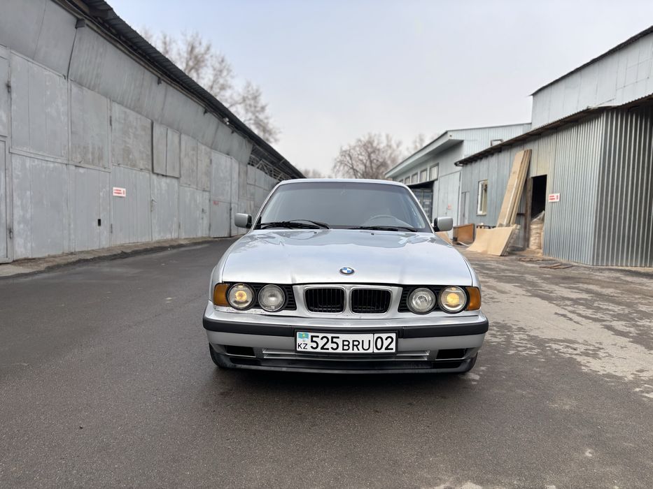 BMW E34 530i 1993 года