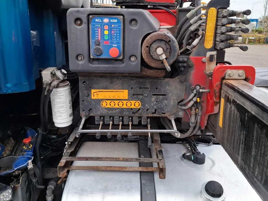 Грузовик Кран DAF CF85.460