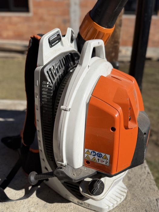 Vand suflanta STIHL BR 800 C