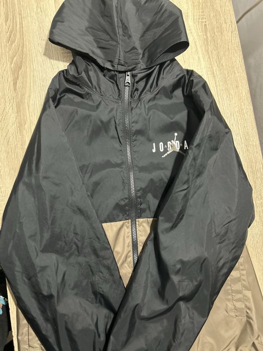 [NEW] Vand hanorac Jordan (Marime M)