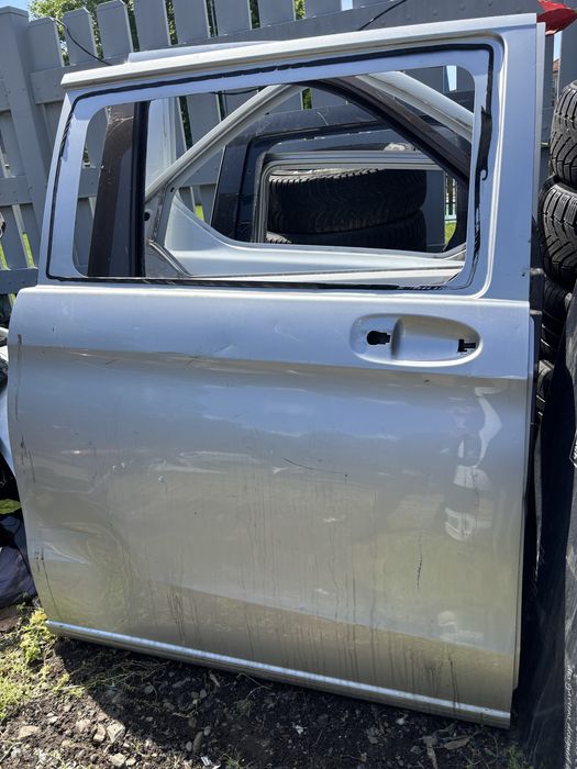 Врата Mercedes Vito W447