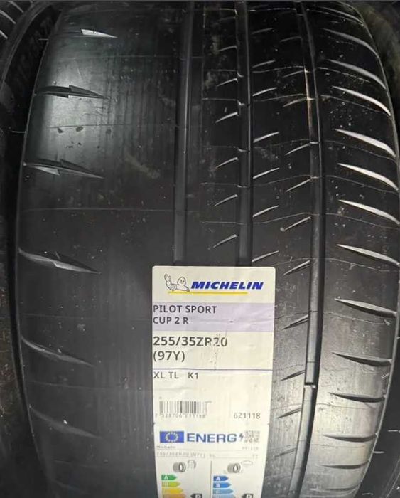 Шины MICHELIN Pilot Sport Cup 2 R20