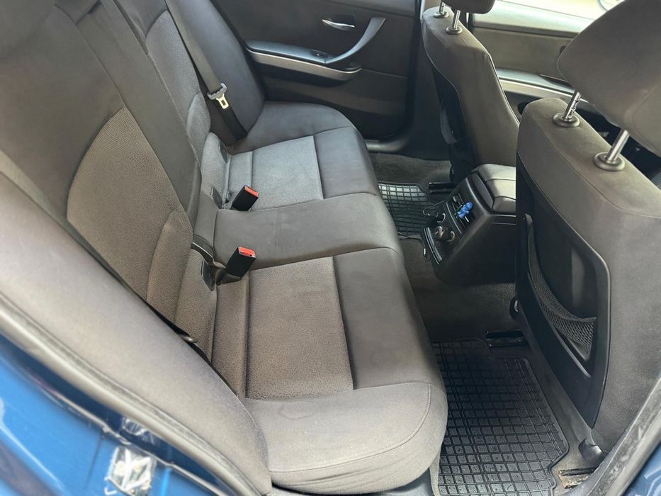 BMW E90 320d 2006 M47