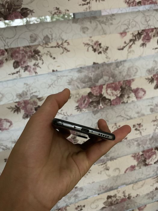 Poco F3 8/128Gb karobka bor