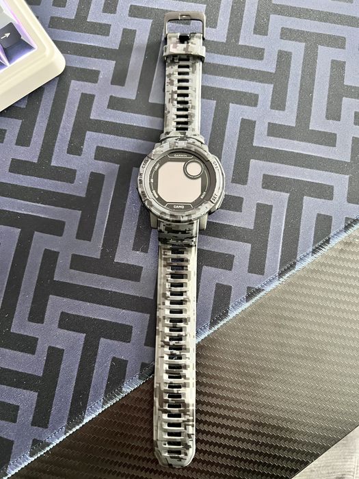 Умные, спортивные часы GARMIN