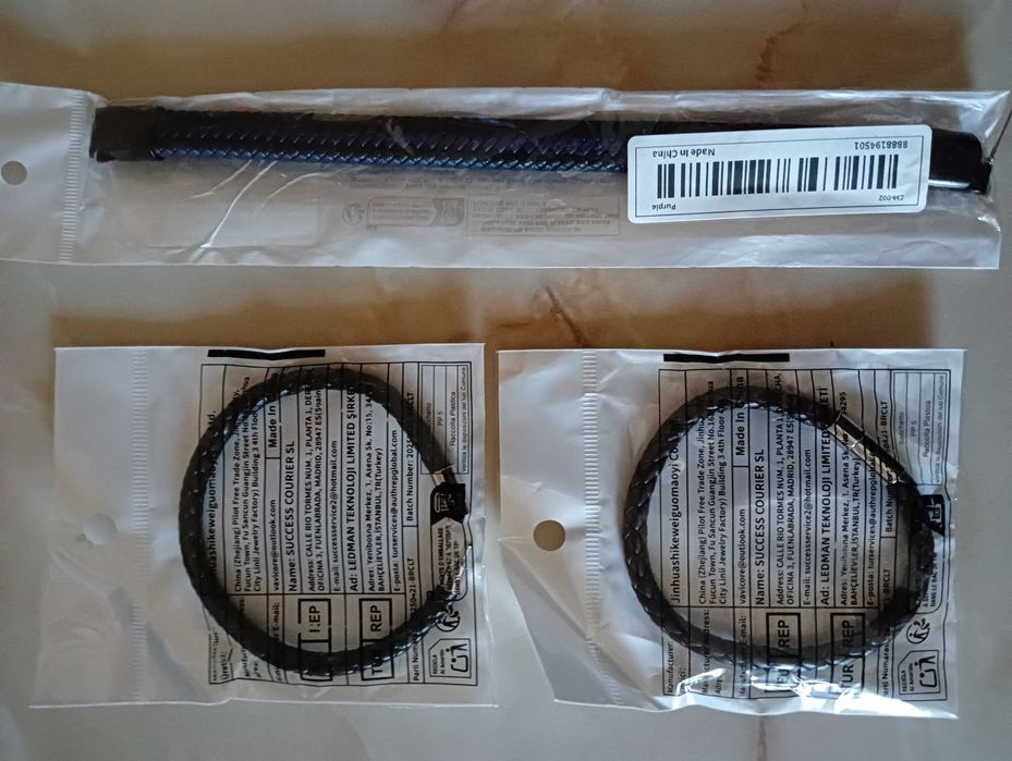 Bratari barbati, Noi - Brasov