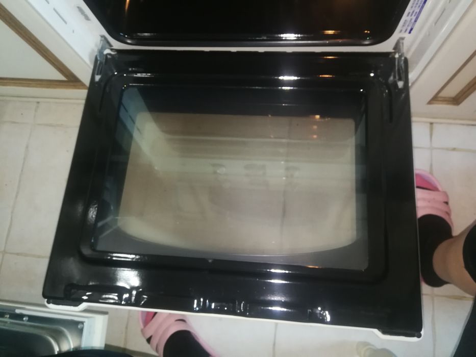 Абонаментно и основно почистване, измиване на прозорци