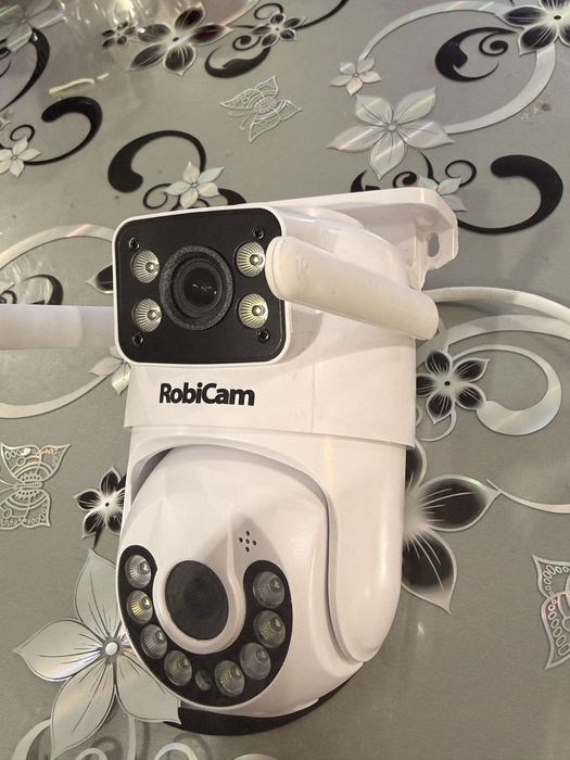 WİFİ Камера видеонаблюдение ROBİCAM / презследване на човек