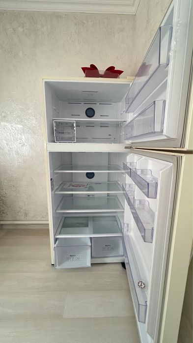 Холодильник сатылады