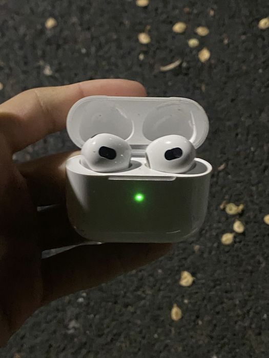 AirPods 3 продам