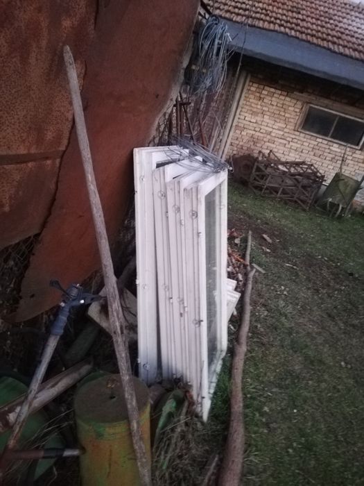 Използвана Дървена дограма