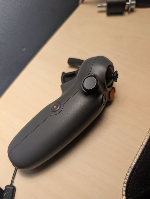 Dji Avata 2, 3 baterii plus Controller fpv