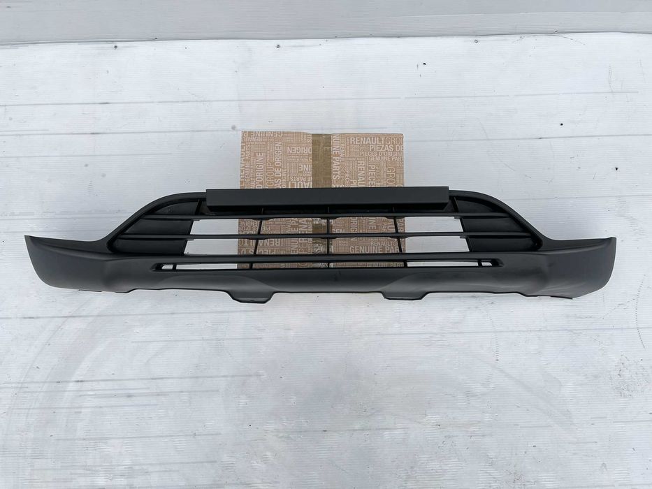 Spoiler inferior bara fata Dacia Spring nou original Renault